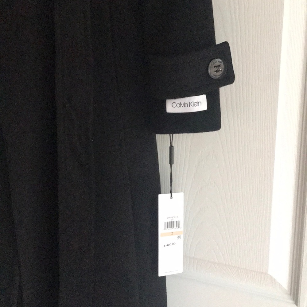 Coat - Picture 3 of 6